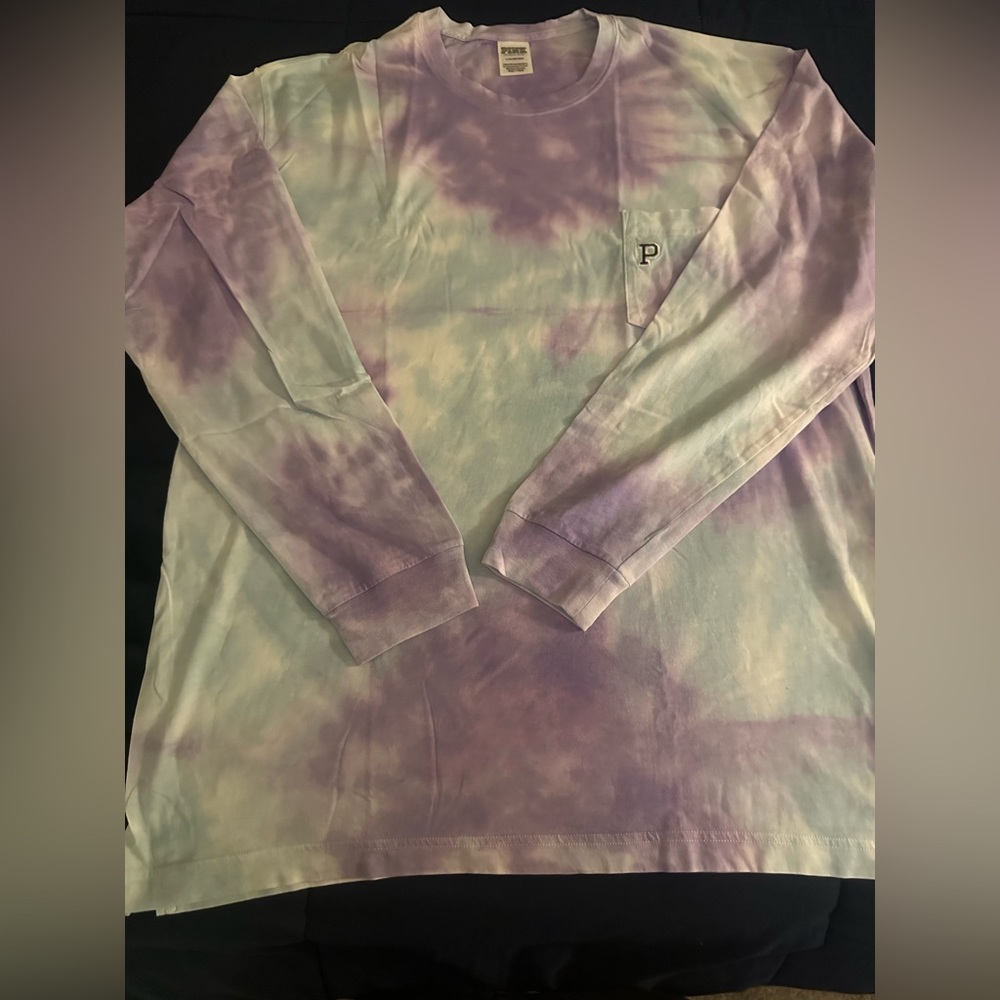 VS Pink Long Sleeve Tye Dye tee